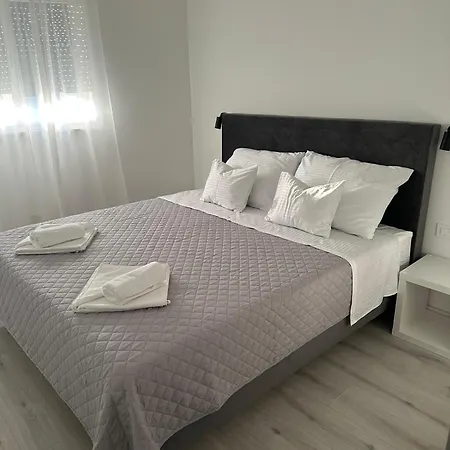 Blue Sunset Apartman *