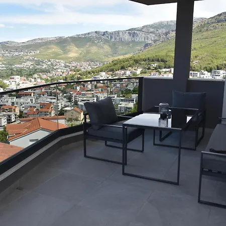 Blue Sunset, With Pool,terace & Stunning Views Apartment